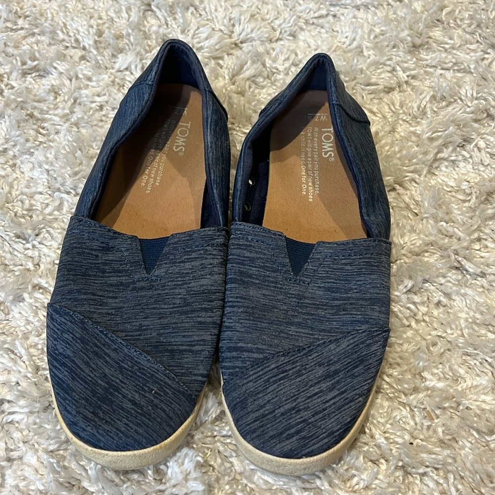 Navy Blue TOMS slide on shoes